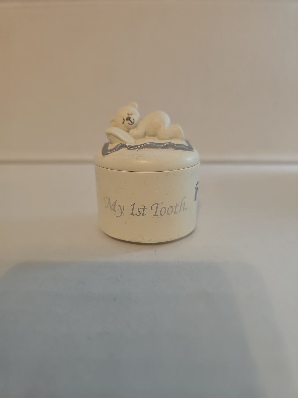 Russ Cream Ceramic Keepsake Base with Felt Pads